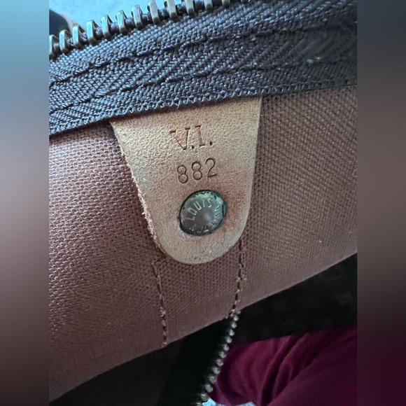 Louis Vuitton Monogram Keepall 50 - Picture 13 of 15